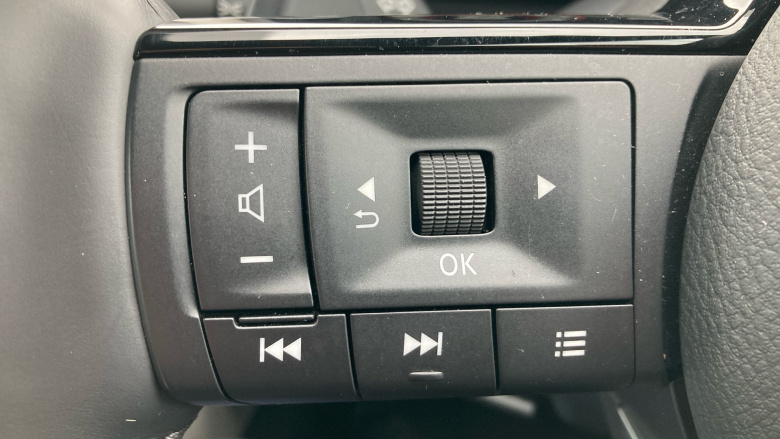 Nissan Qashqai 1.3 DiG-T MH 158 Tekna 5dr Xtronic Petrol Hatchback